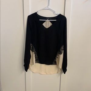 Lace detailed blouse